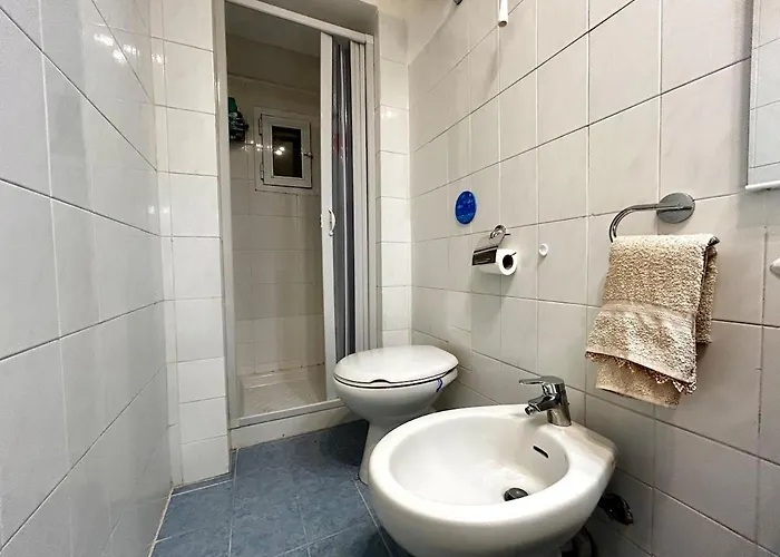 Апартаменты Remolari, Two-room In The Historic Center Кьявари