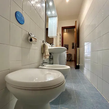 Remolari, Two-room In The Historic Center