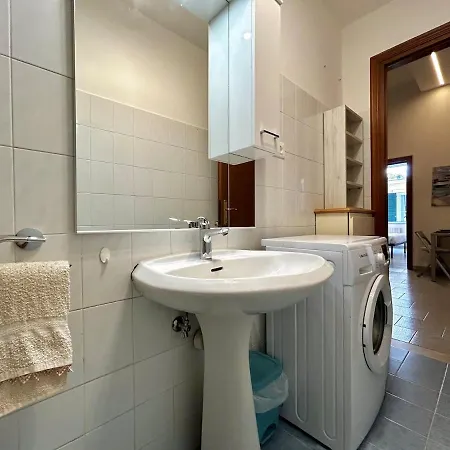 Appartamento Remolari, Two-room In The Historic Center *