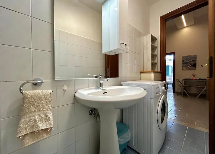 Apartment Remolari, Two-room In The Historic Center *