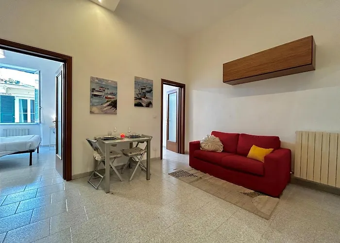Remolari, Two-room In The Historic Center アパート キアーヴァリ